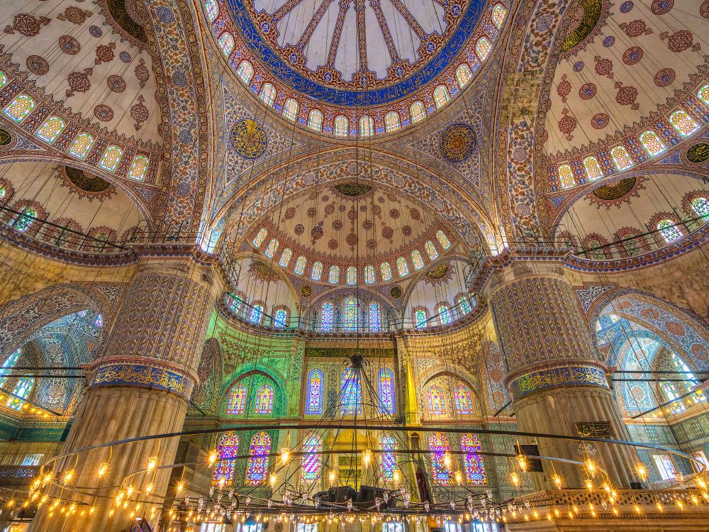 Inside The Blue Mosque, (Sultanahmet Camii), Istanbul, Turkey.